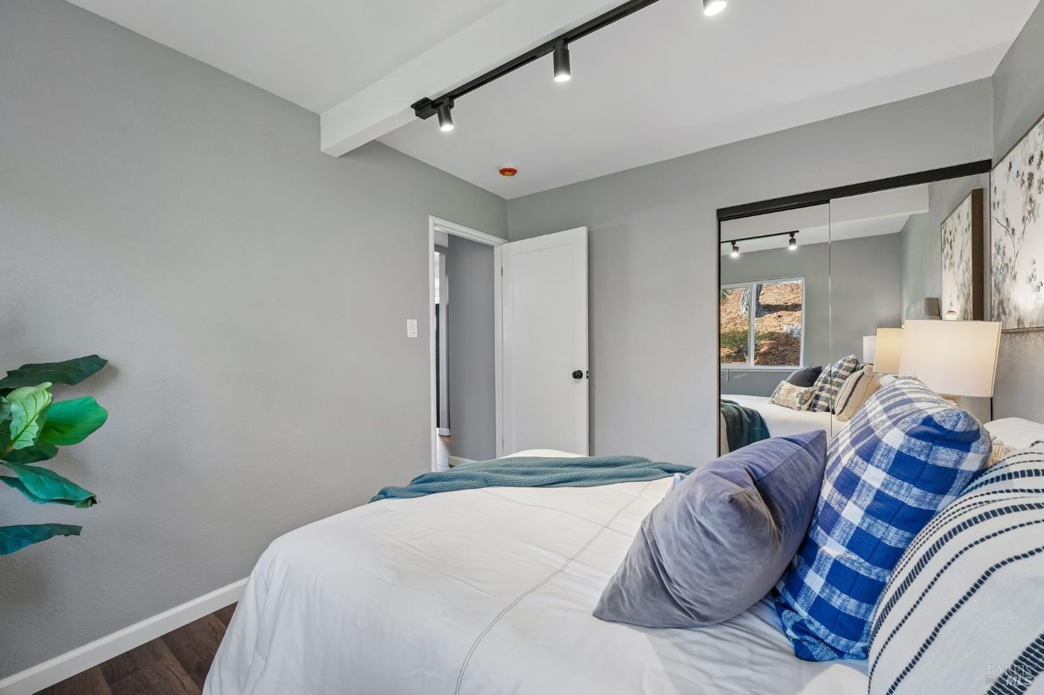 456 La Jolla Street Vallejo CA 94591