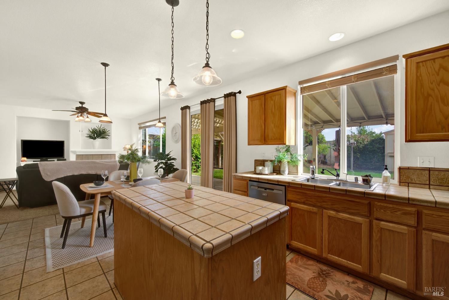 5018 Rowe Drive Fairfield CA 94533