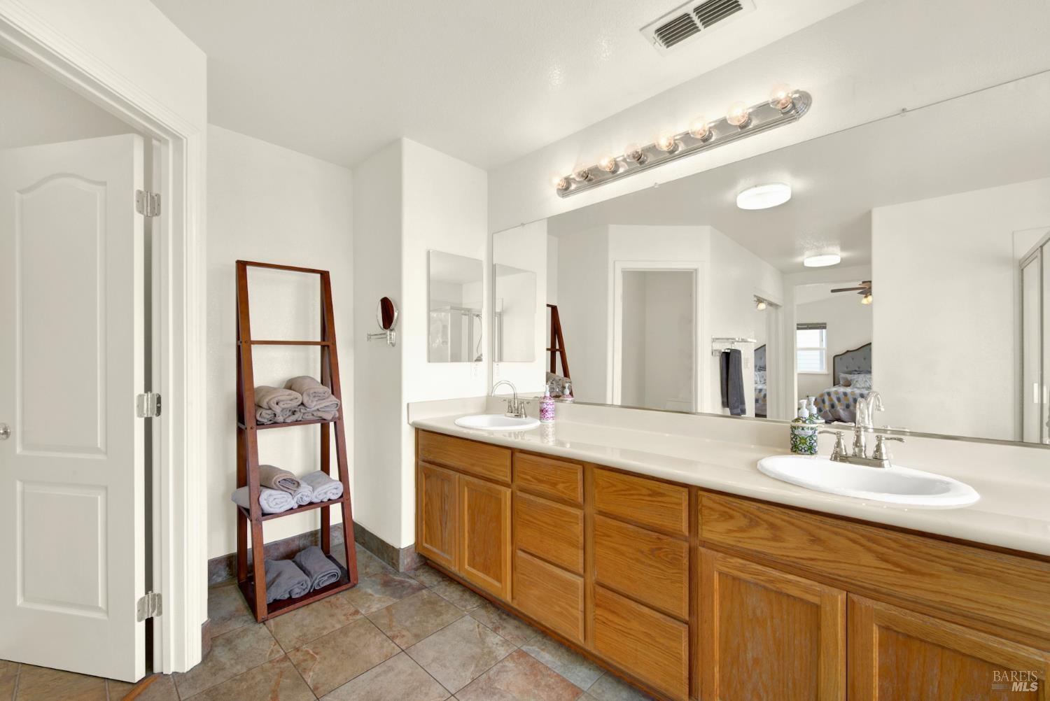 5018 Rowe Drive Fairfield CA 94533