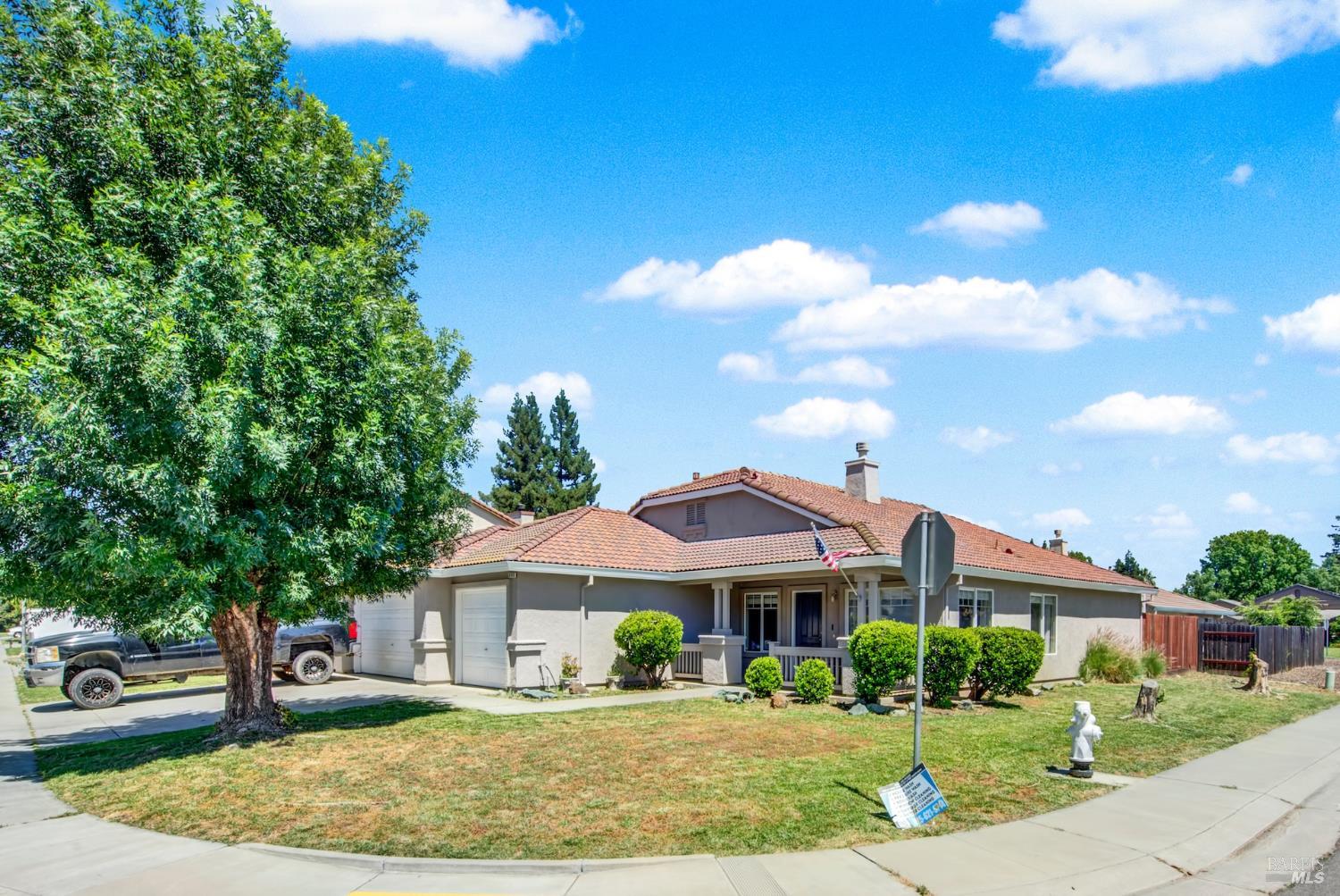 805 Wiegand Way Dixon CA 95620