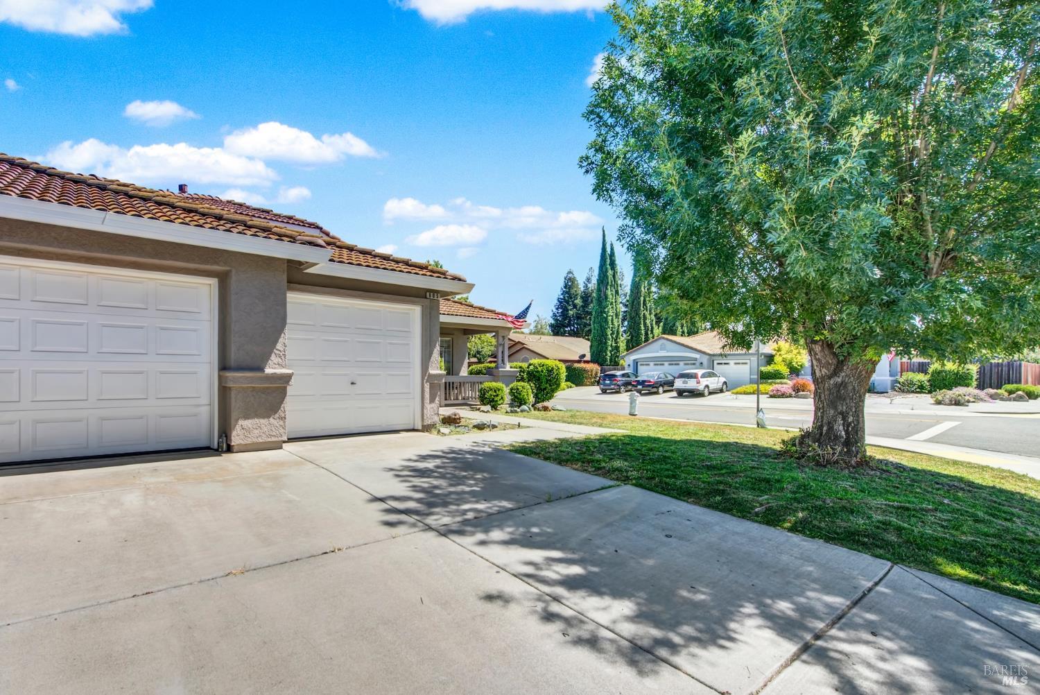 805 Wiegand Way Dixon CA 95620