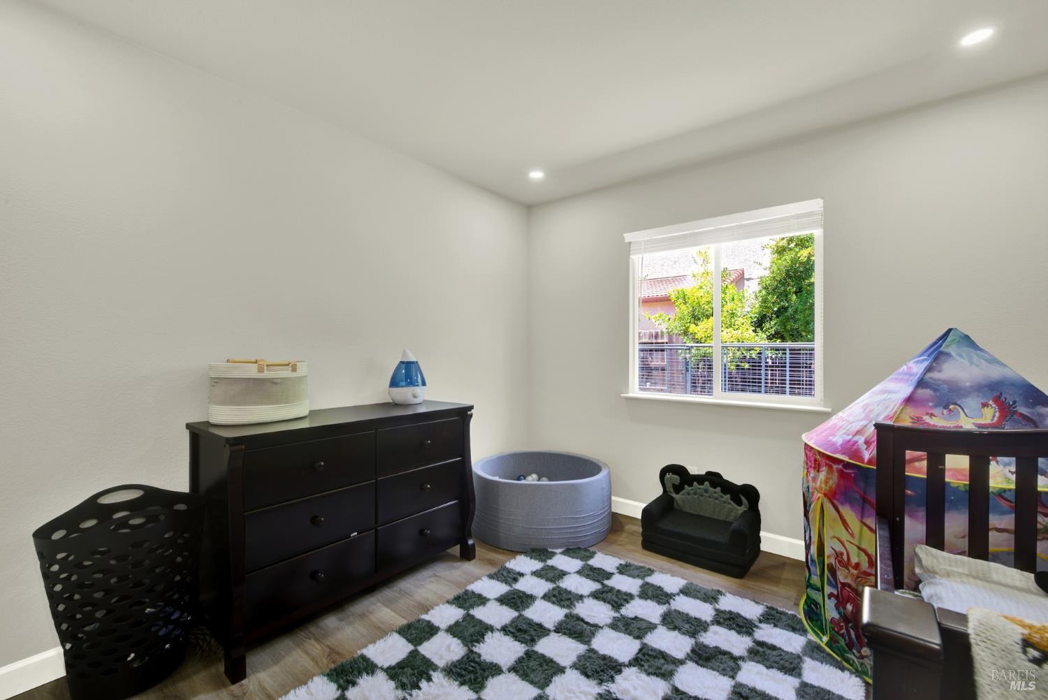 805 Wiegand Way Dixon CA 95620