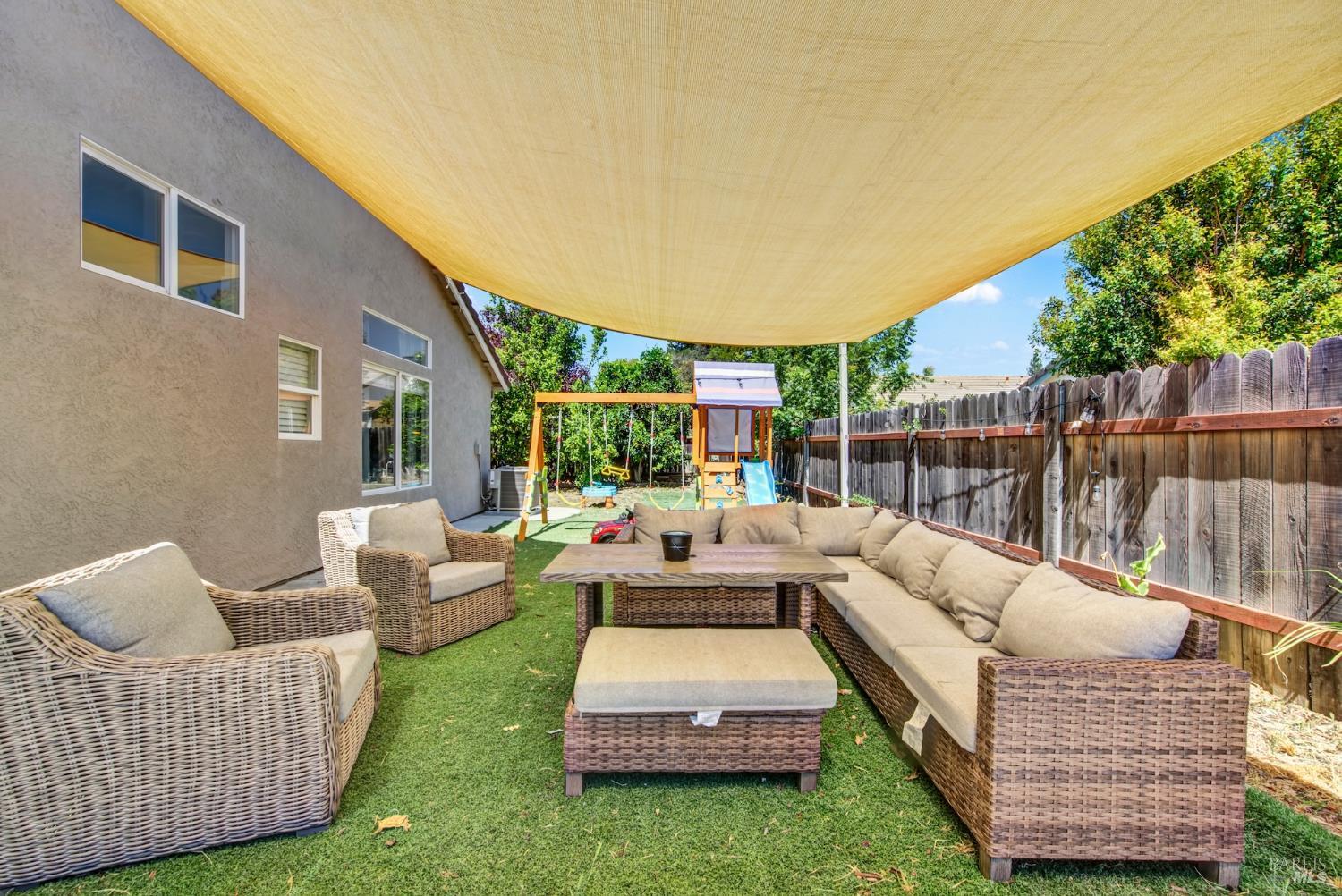 805 Wiegand Way Dixon CA 95620