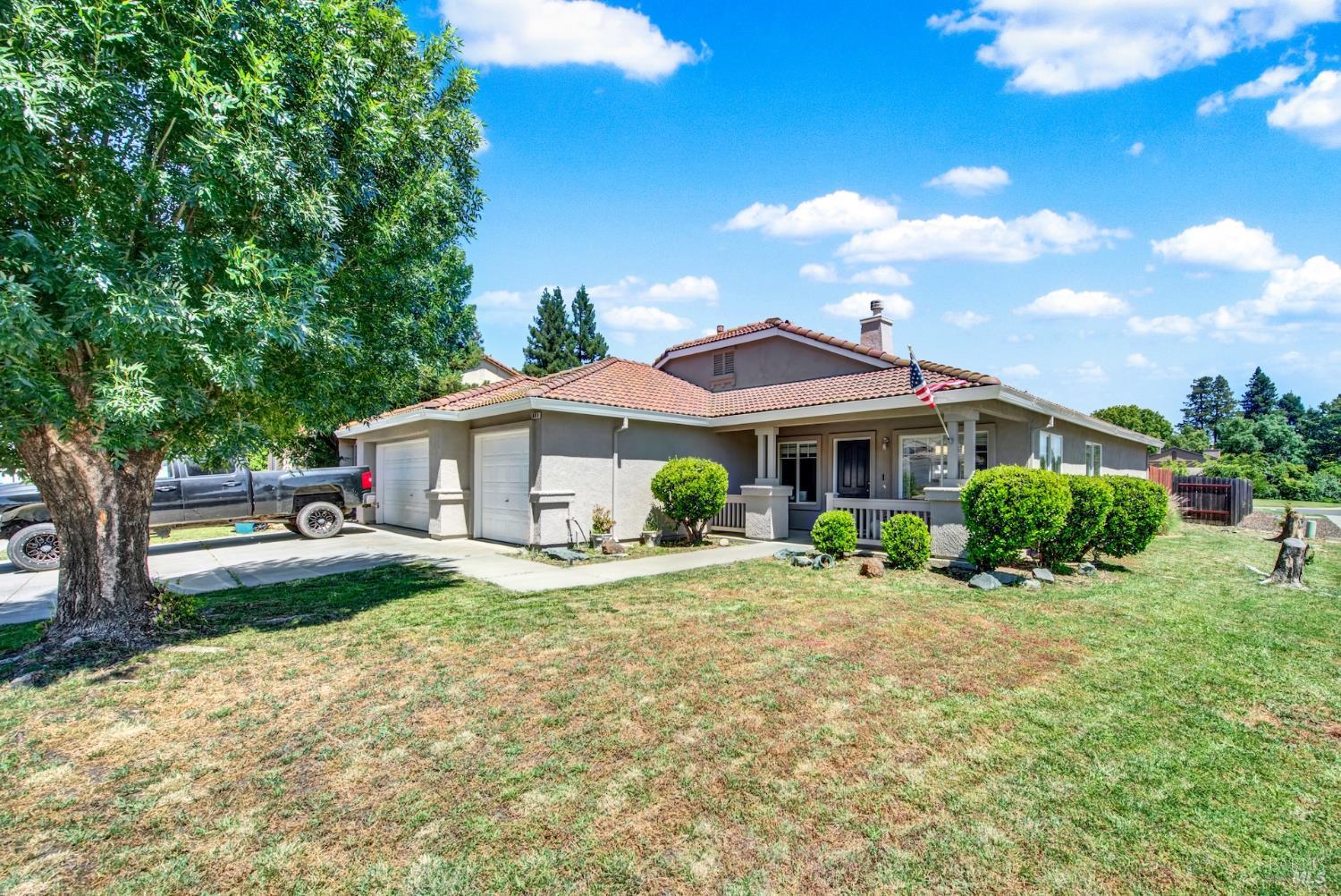 805 Wiegand Way Dixon CA 95620