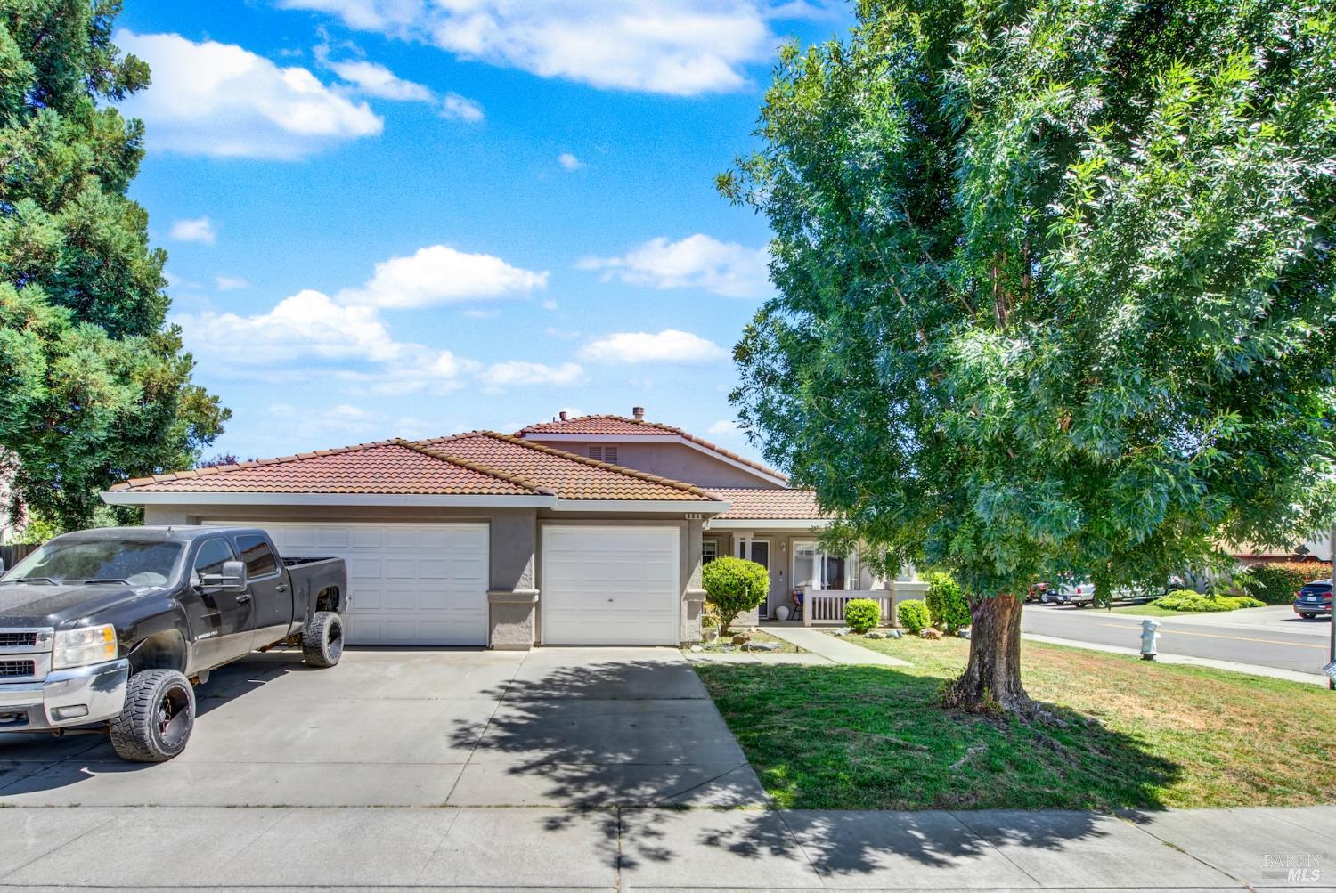 805 Wiegand Way Dixon CA 95620