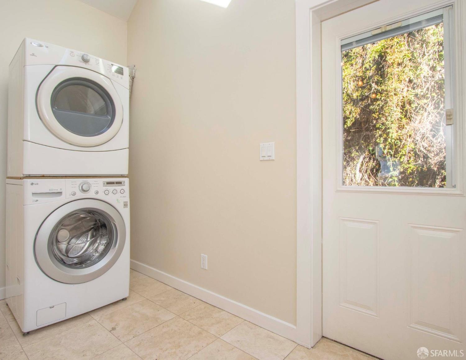 24 Bosworth Street San Francisco CA 94112