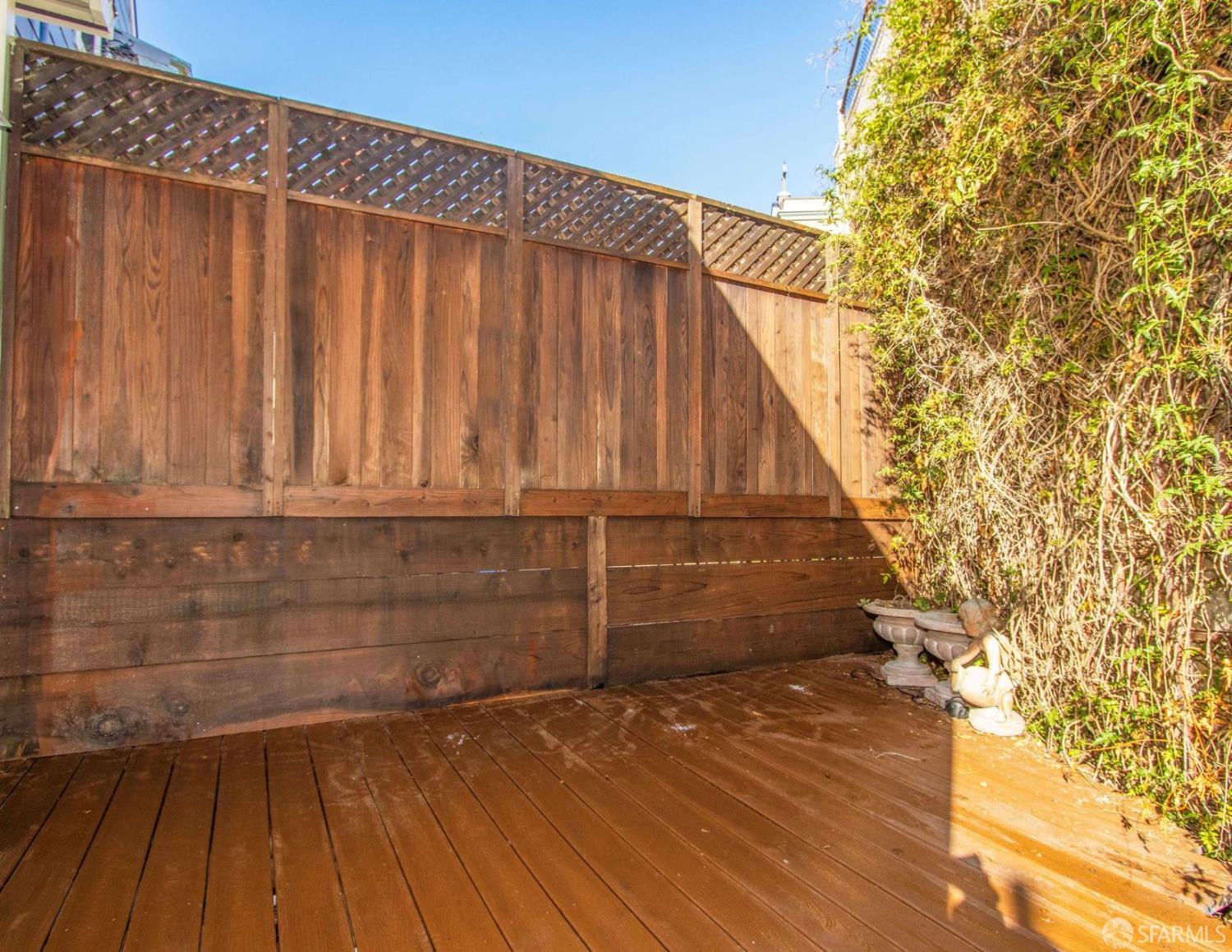 24 Bosworth Street San Francisco CA 94112