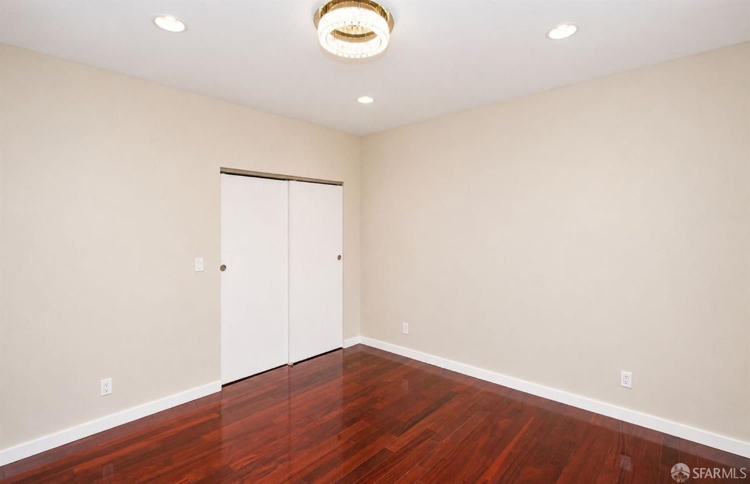 24 Bosworth Street San Francisco CA 94112