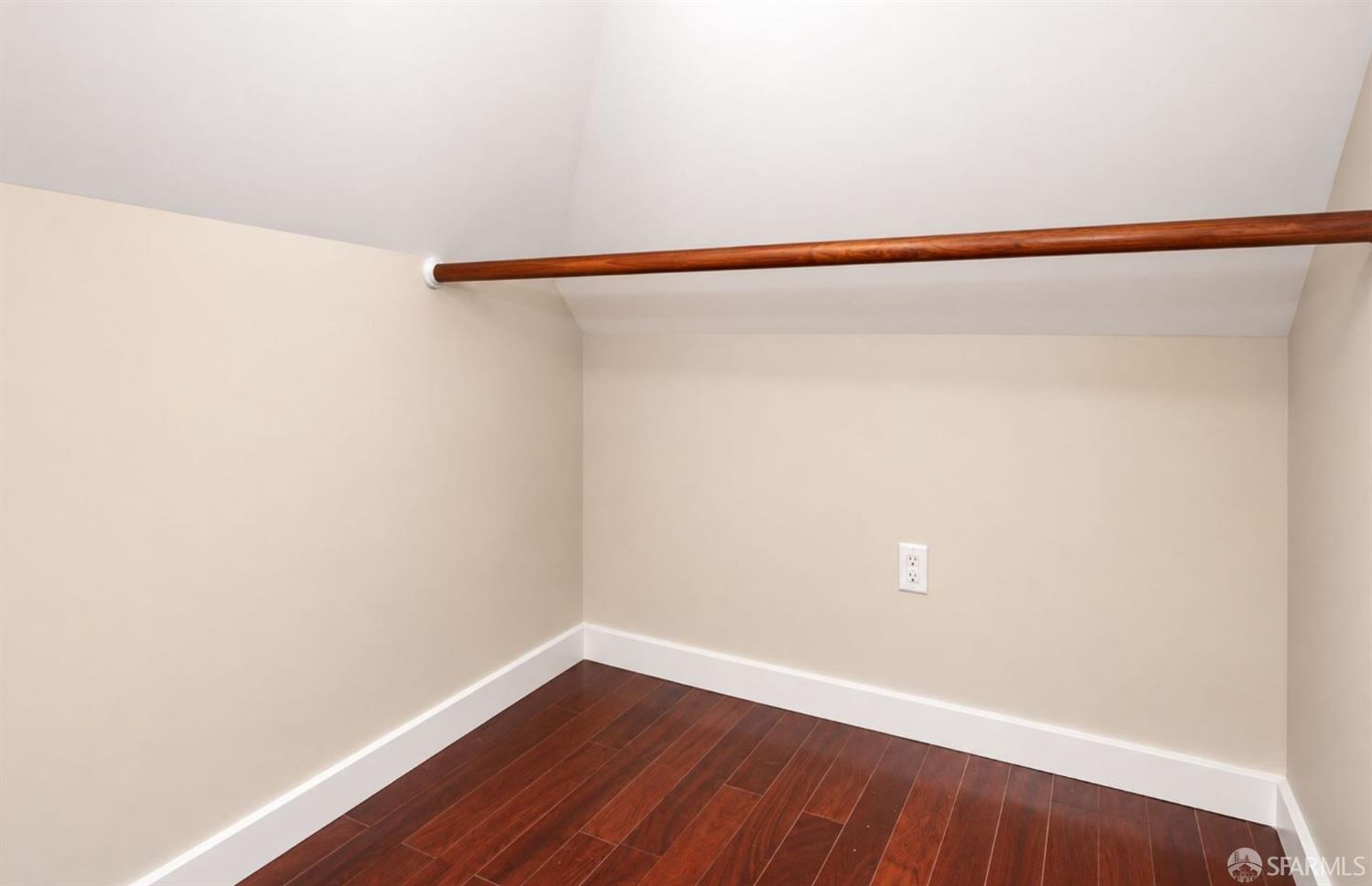 24 Bosworth Street San Francisco CA 94112