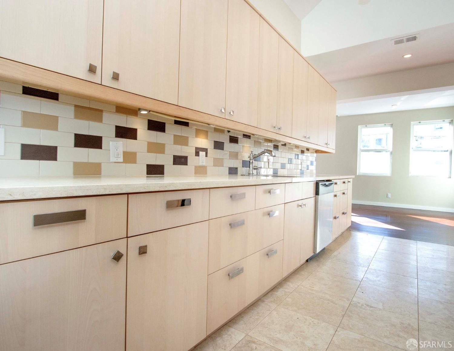 24 Bosworth Street San Francisco CA 94112