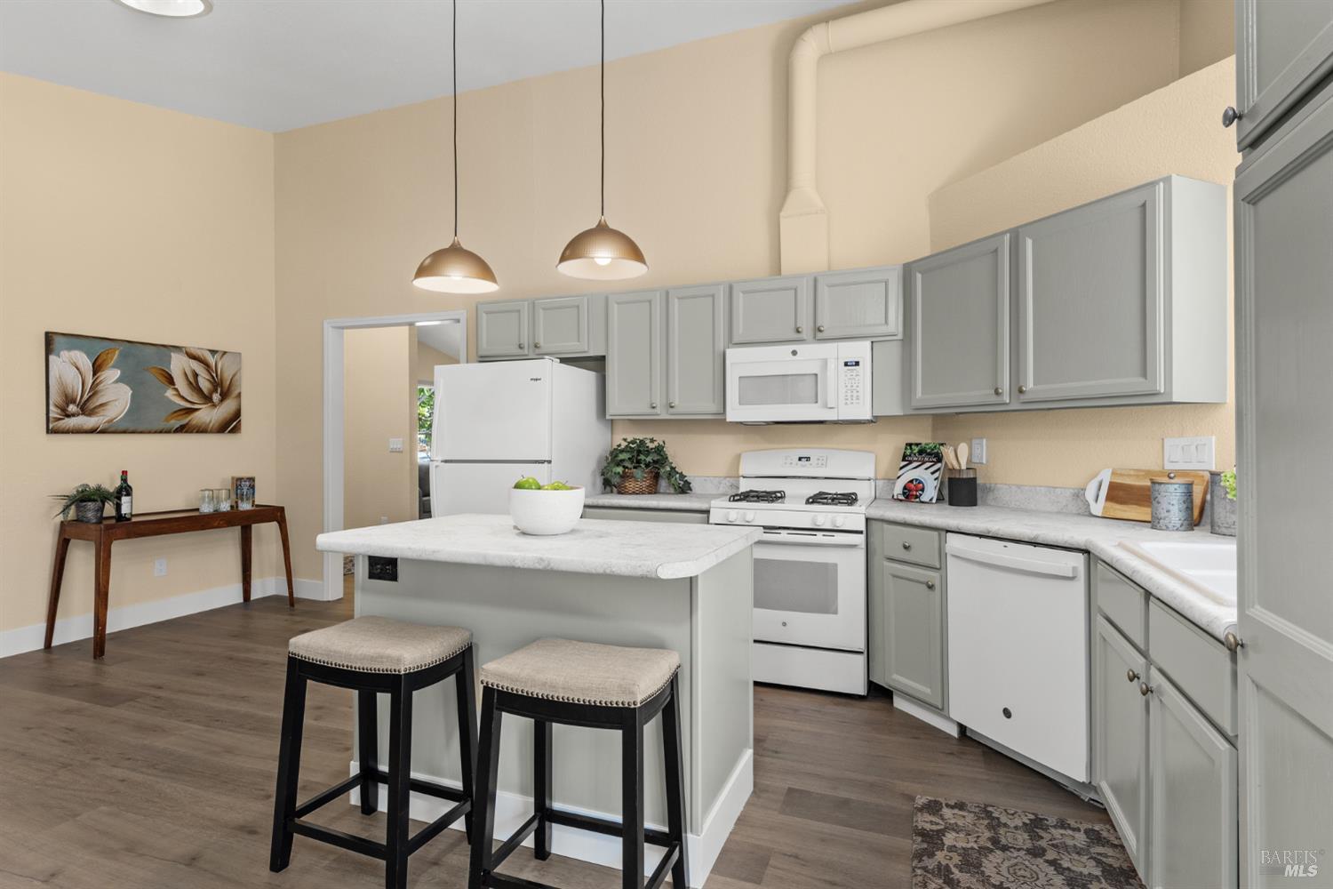 1756 Arroyo Sierra Avenue Santa Rosa CA 95405