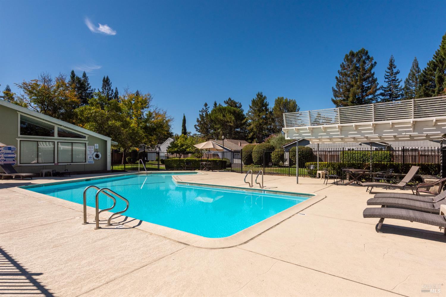 1756 Arroyo Sierra Avenue Santa Rosa CA 95405