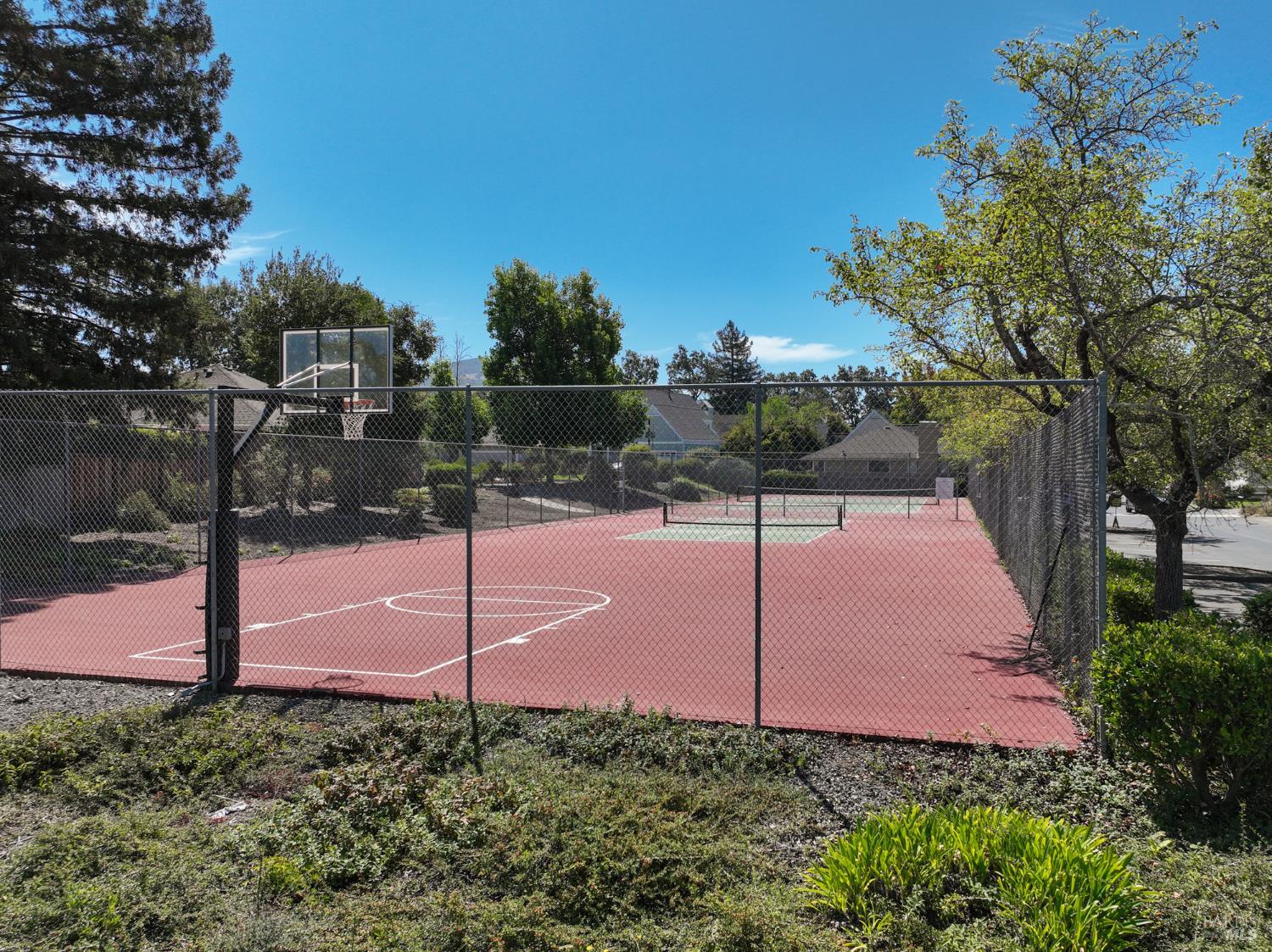1756 Arroyo Sierra Avenue Santa Rosa CA 95405