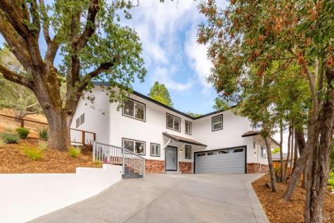 15 San Joaquin Place Novato CA 94947