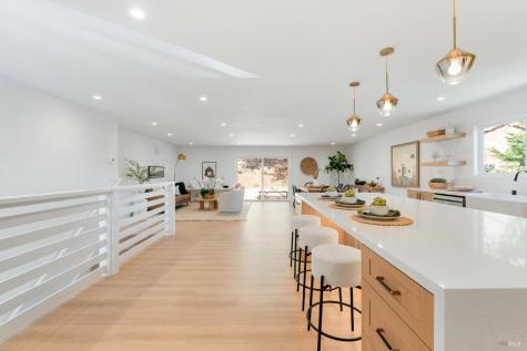 15 San Joaquin Place Novato CA 94947