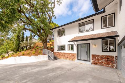 15 San Joaquin Place Novato CA 94947