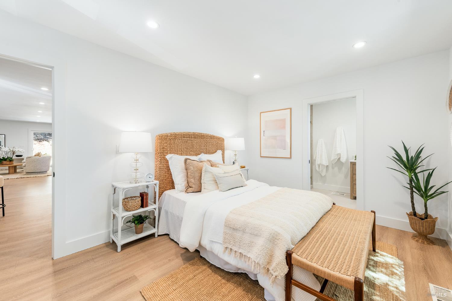 15 San Joaquin Place Novato CA 94947