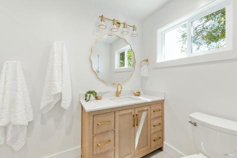 15 San Joaquin Place Novato CA 94947