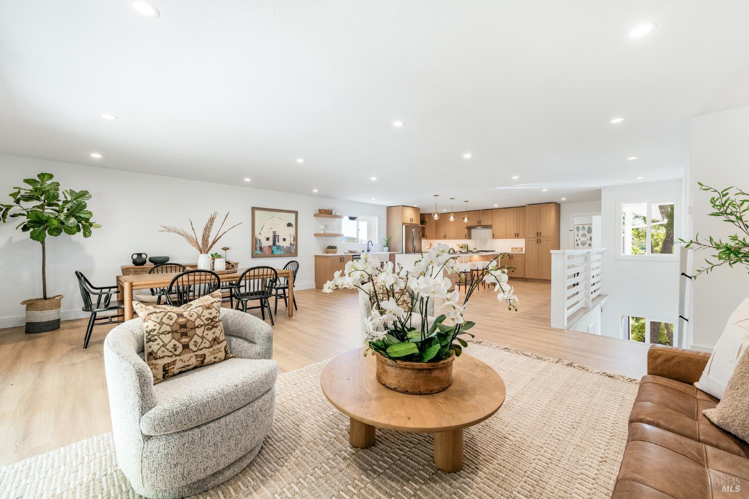 15 San Joaquin Place Novato CA 94947