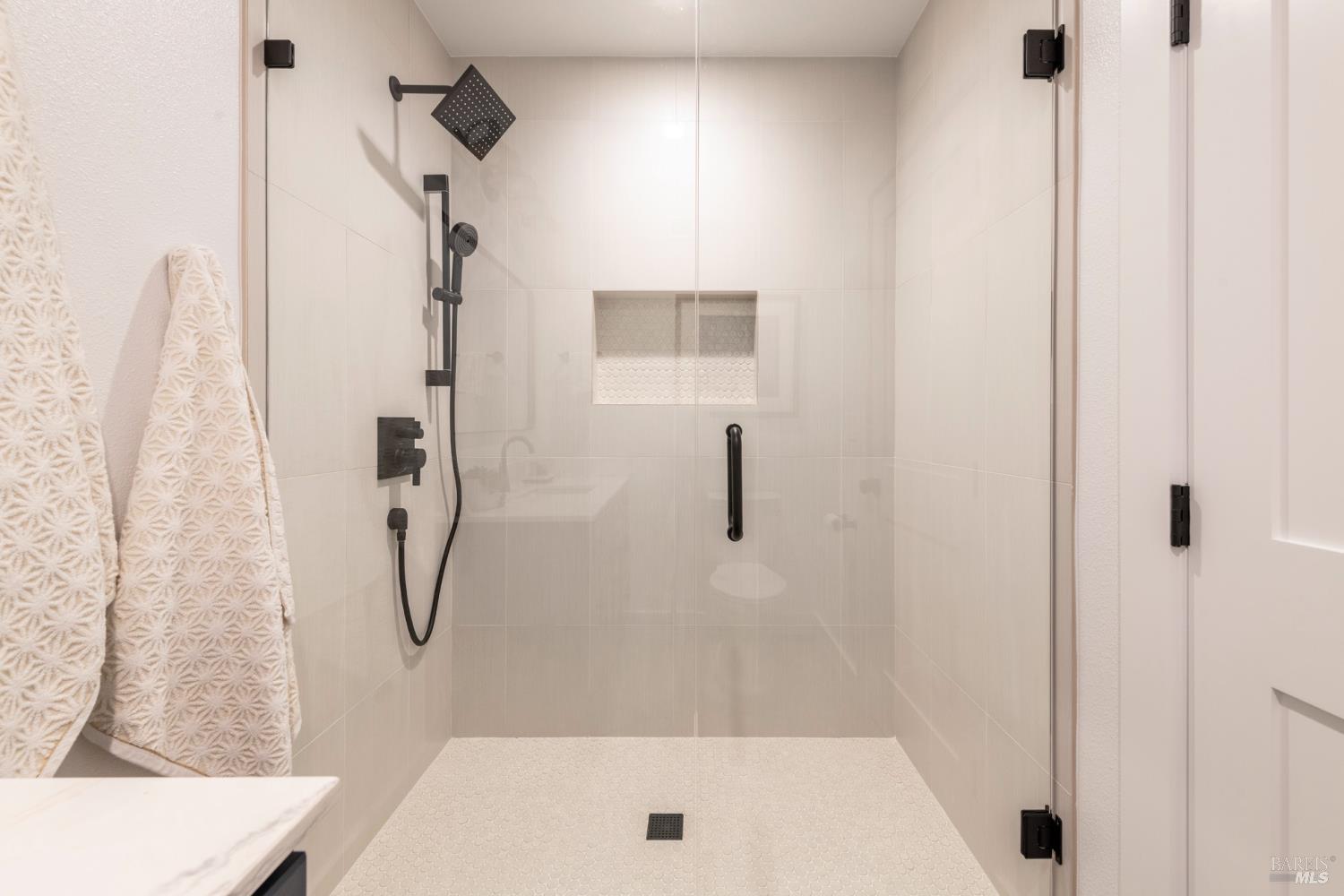 15 San Joaquin Place Novato CA 94947