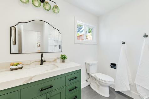 15 San Joaquin Place Novato CA 94947
