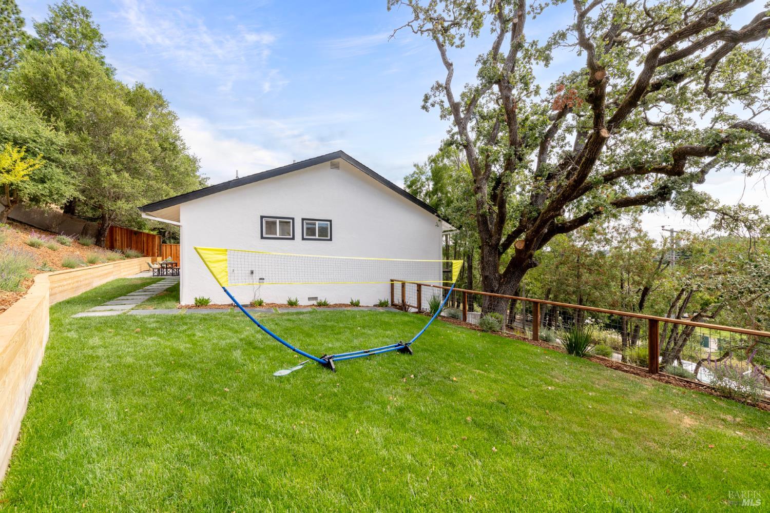 15 San Joaquin Place Novato CA 94947