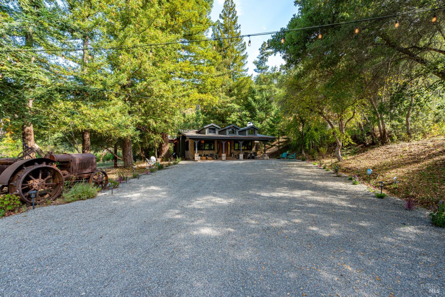 3588 N Silverado Trail N St. Helena CA 94574