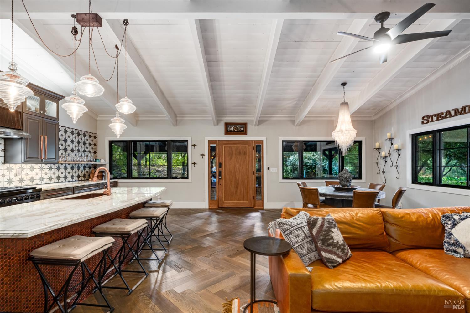 3588 N Silverado Trail N St. Helena CA 94574