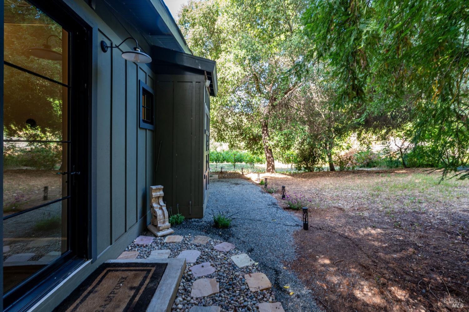3588 N Silverado Trail N St. Helena CA 94574