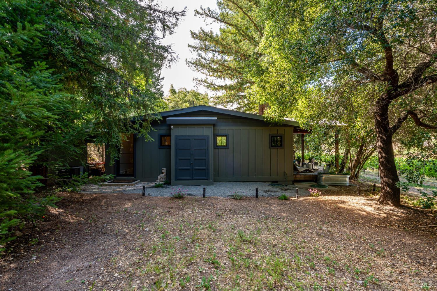 3588 N Silverado Trail N St. Helena CA 94574