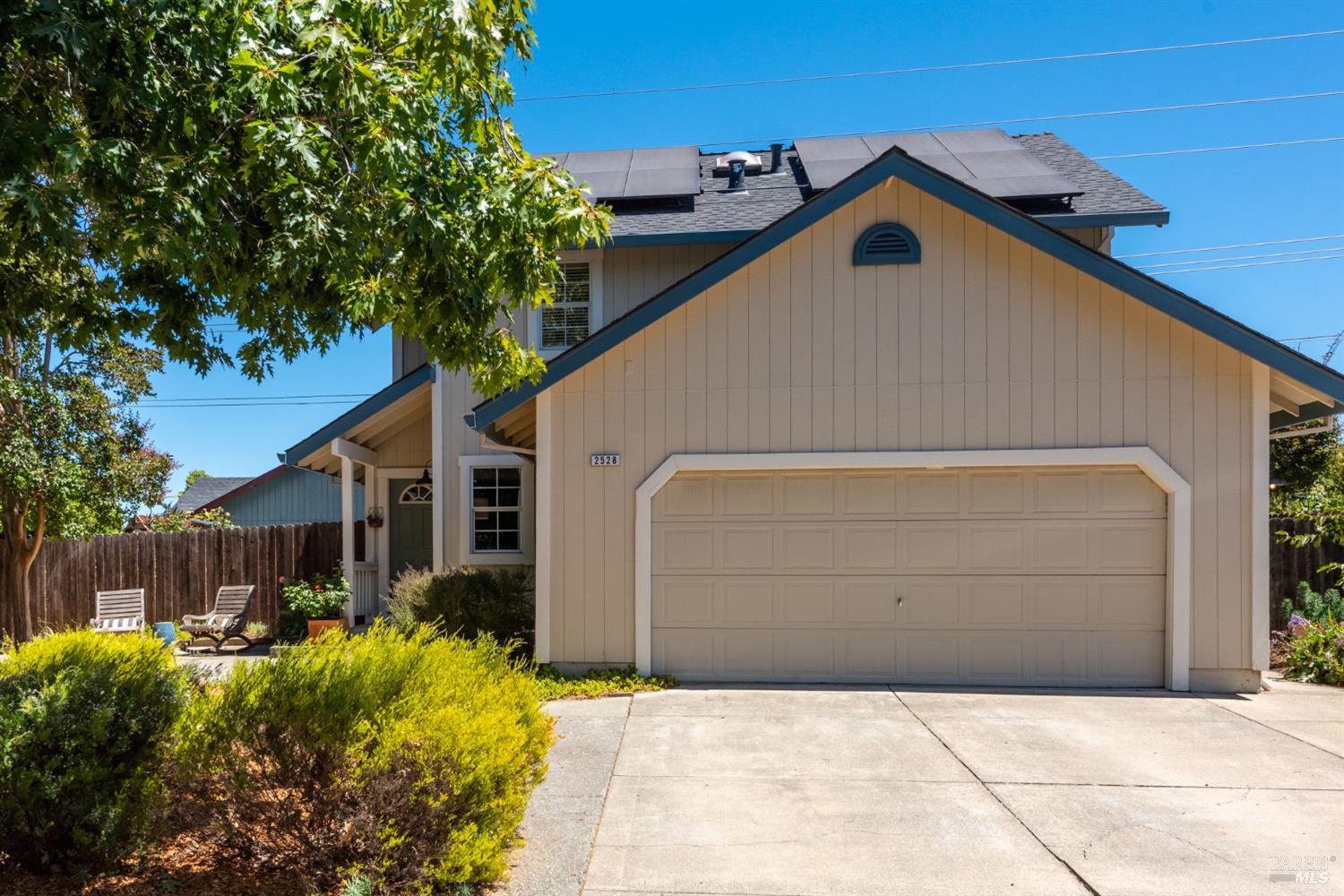 2528 Pawnee Street Santa Rosa CA 95403