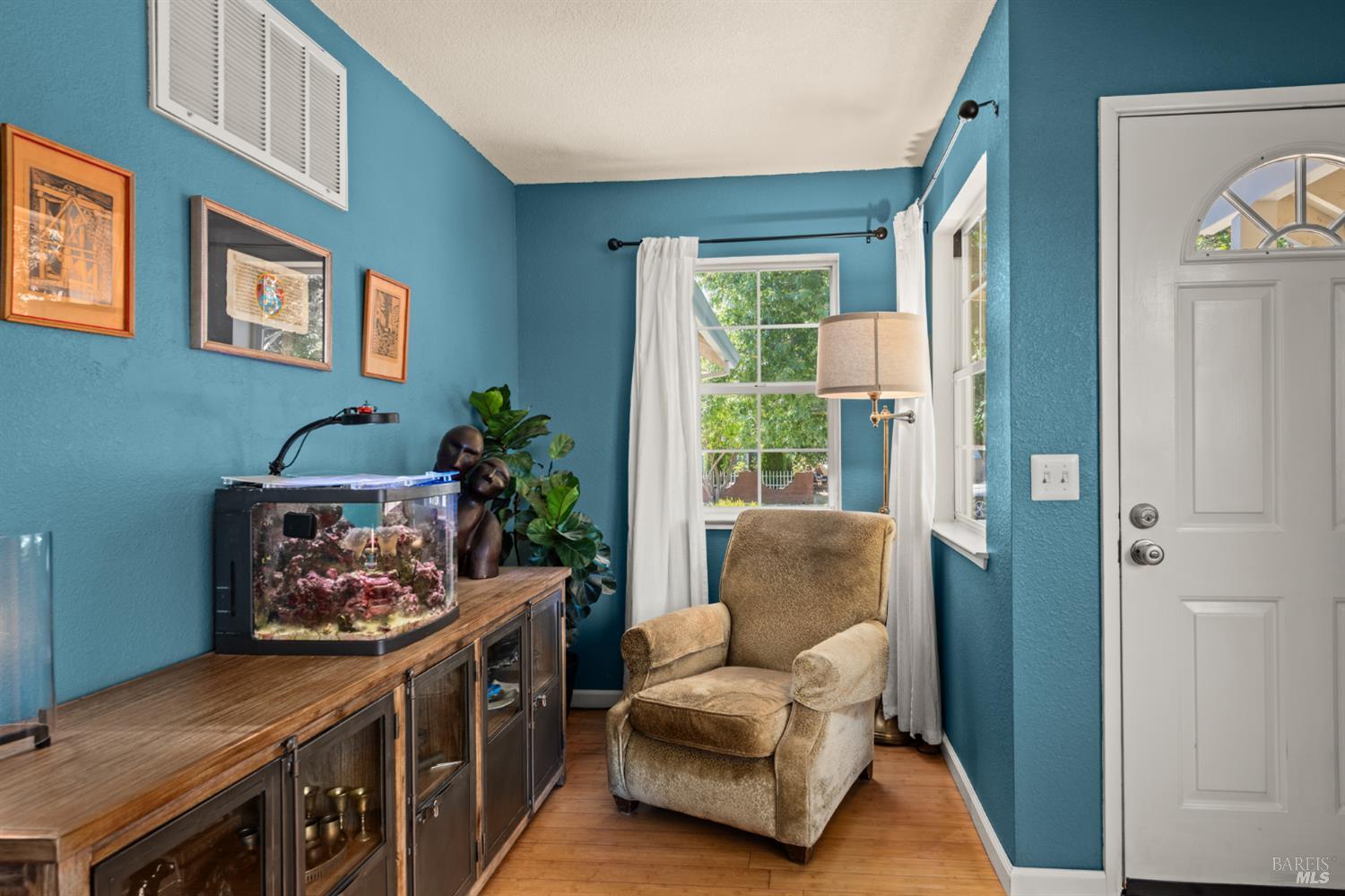 2528 Pawnee Street Santa Rosa CA 95403