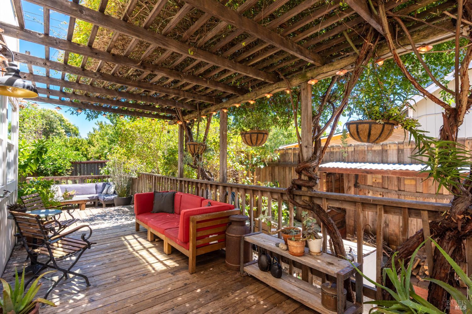 2528 Pawnee Street Santa Rosa CA 95403
