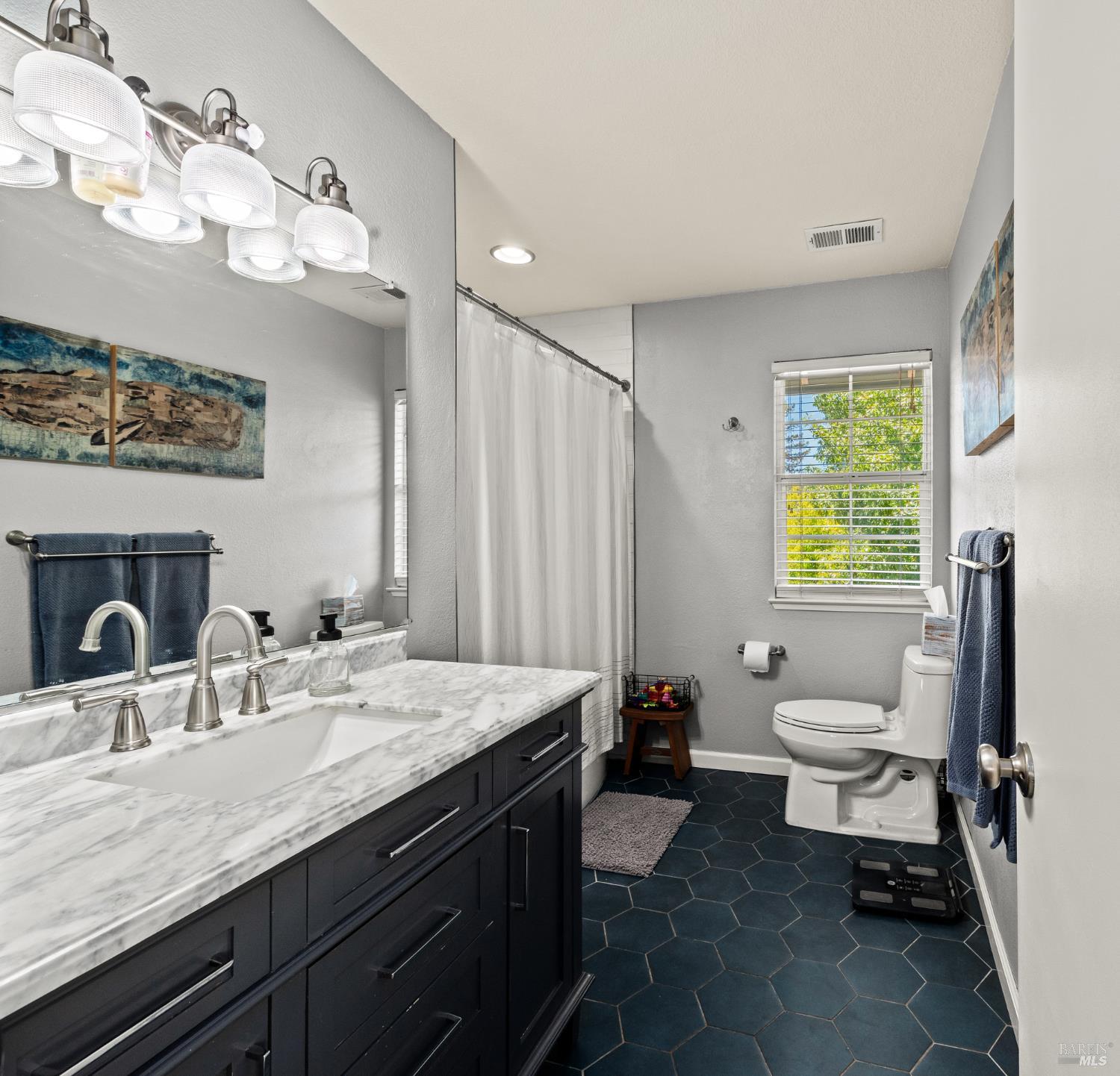 2528 Pawnee Street Santa Rosa CA 95403