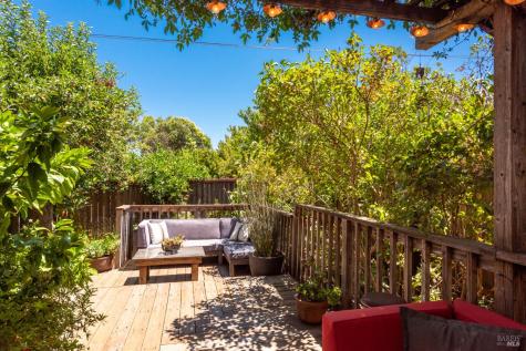 2528 Pawnee Street Santa Rosa CA 95403