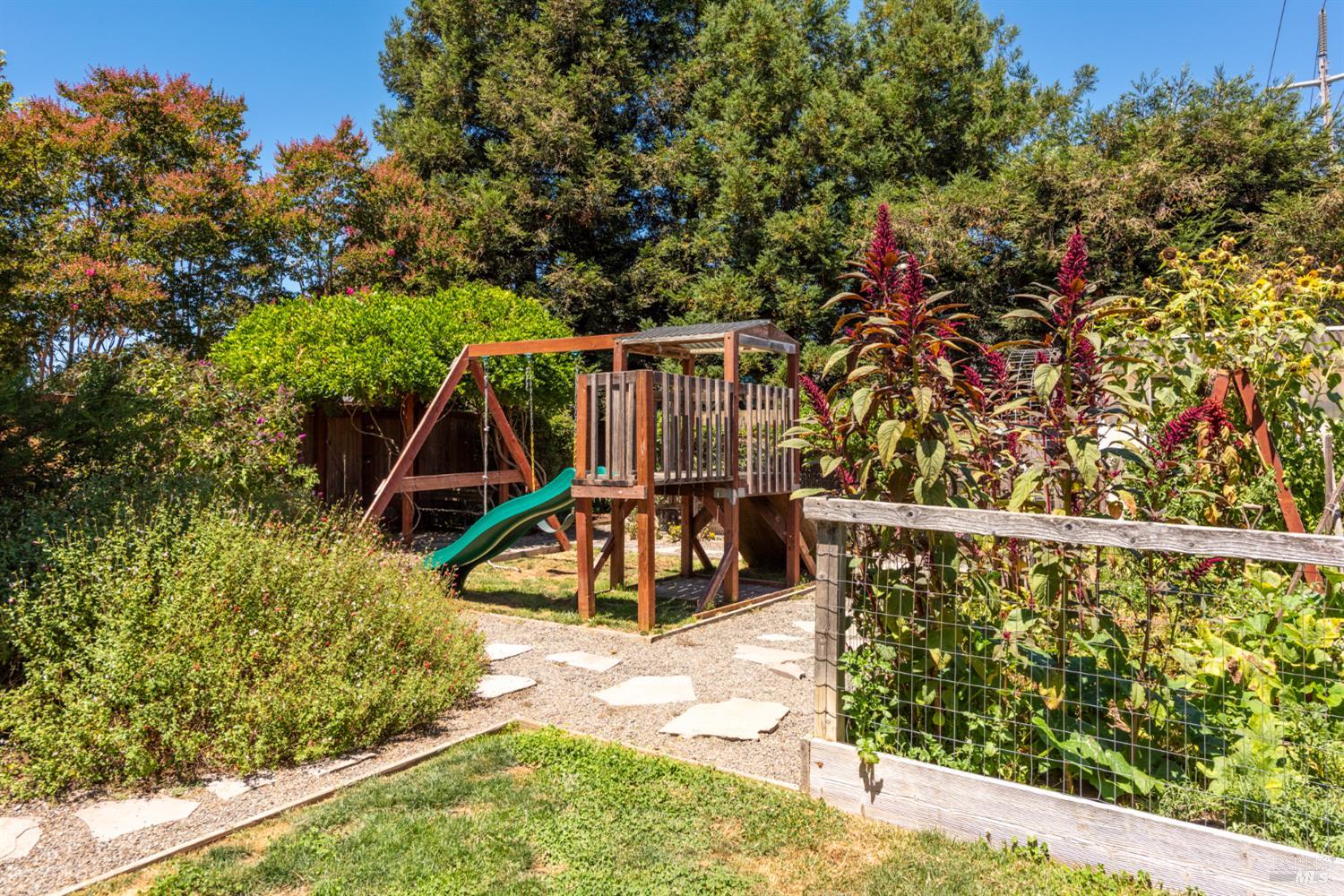 2528 Pawnee Street Santa Rosa CA 95403
