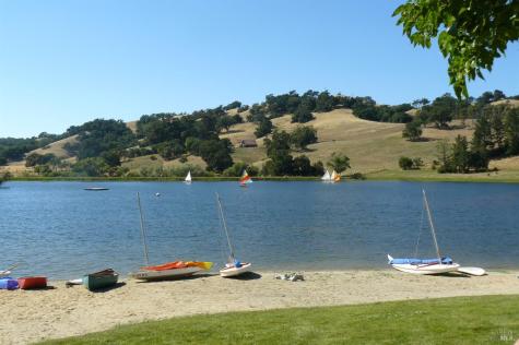 1575 Fox Ridge Road Geyserville CA 95441