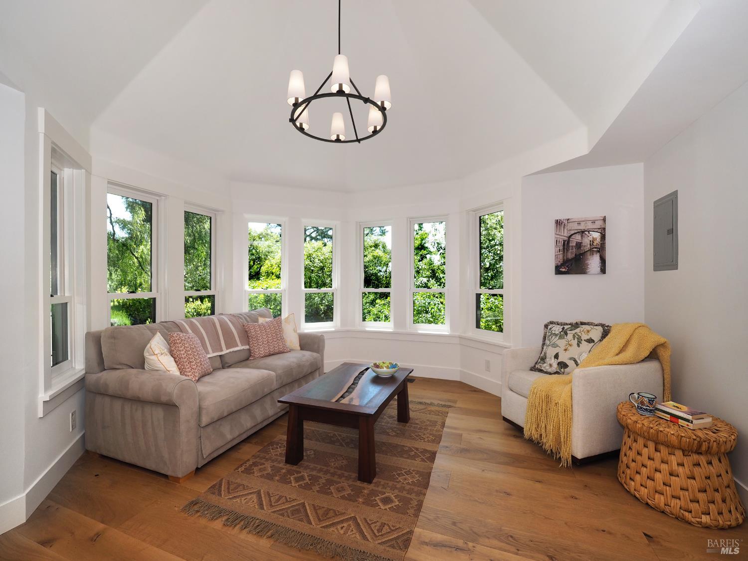 1575 Fox Ridge Road Geyserville CA 95441