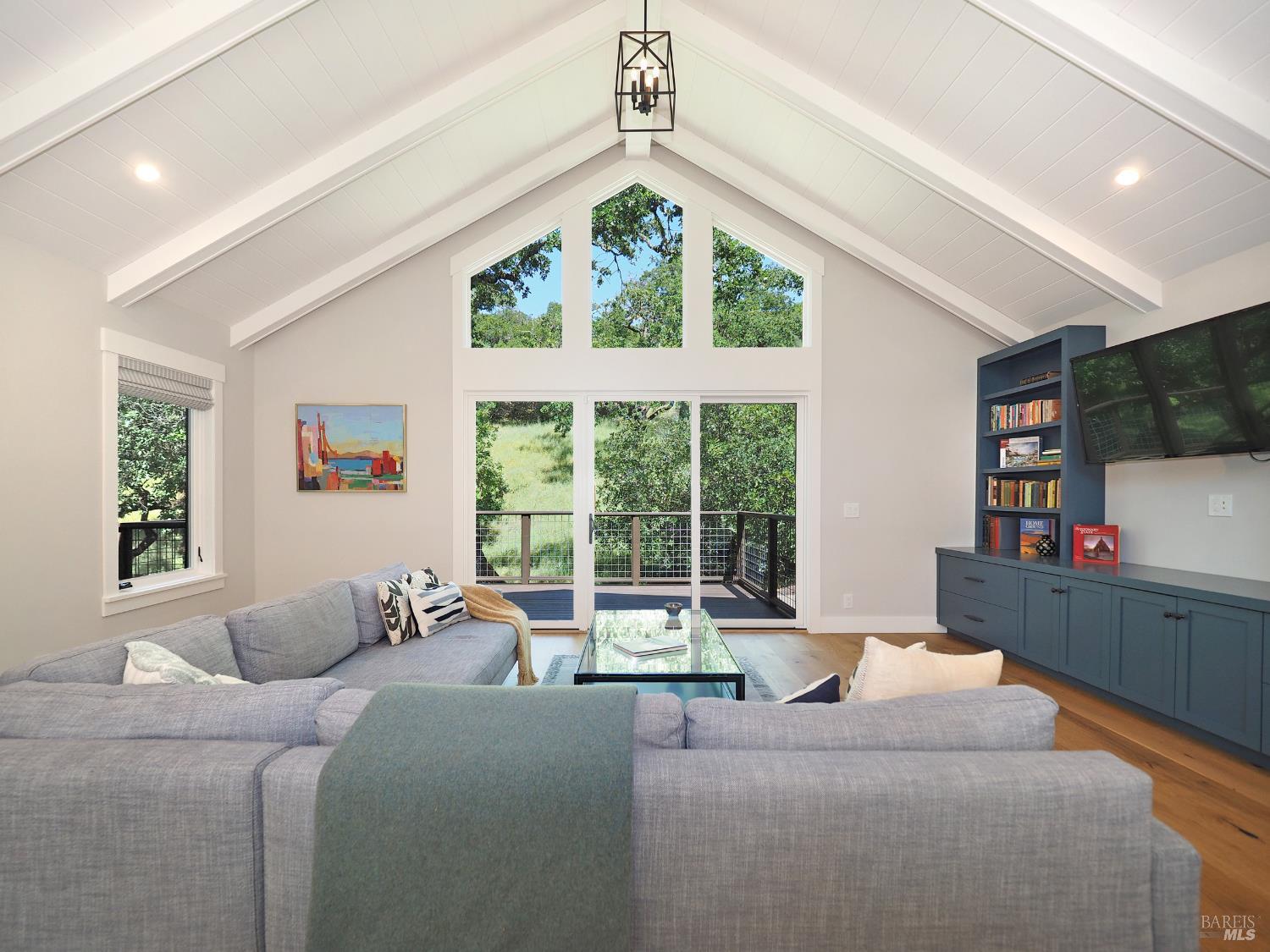 1575 Fox Ridge Road Geyserville CA 95441
