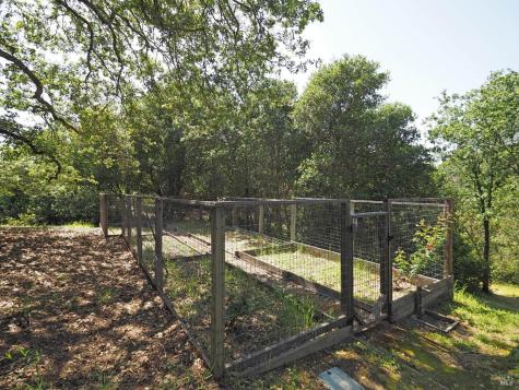 1575 Fox Ridge Road Geyserville CA 95441