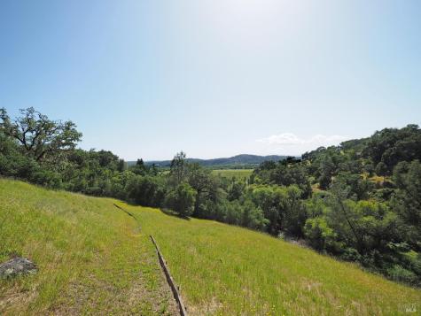 1575 Fox Ridge Road Geyserville CA 95441