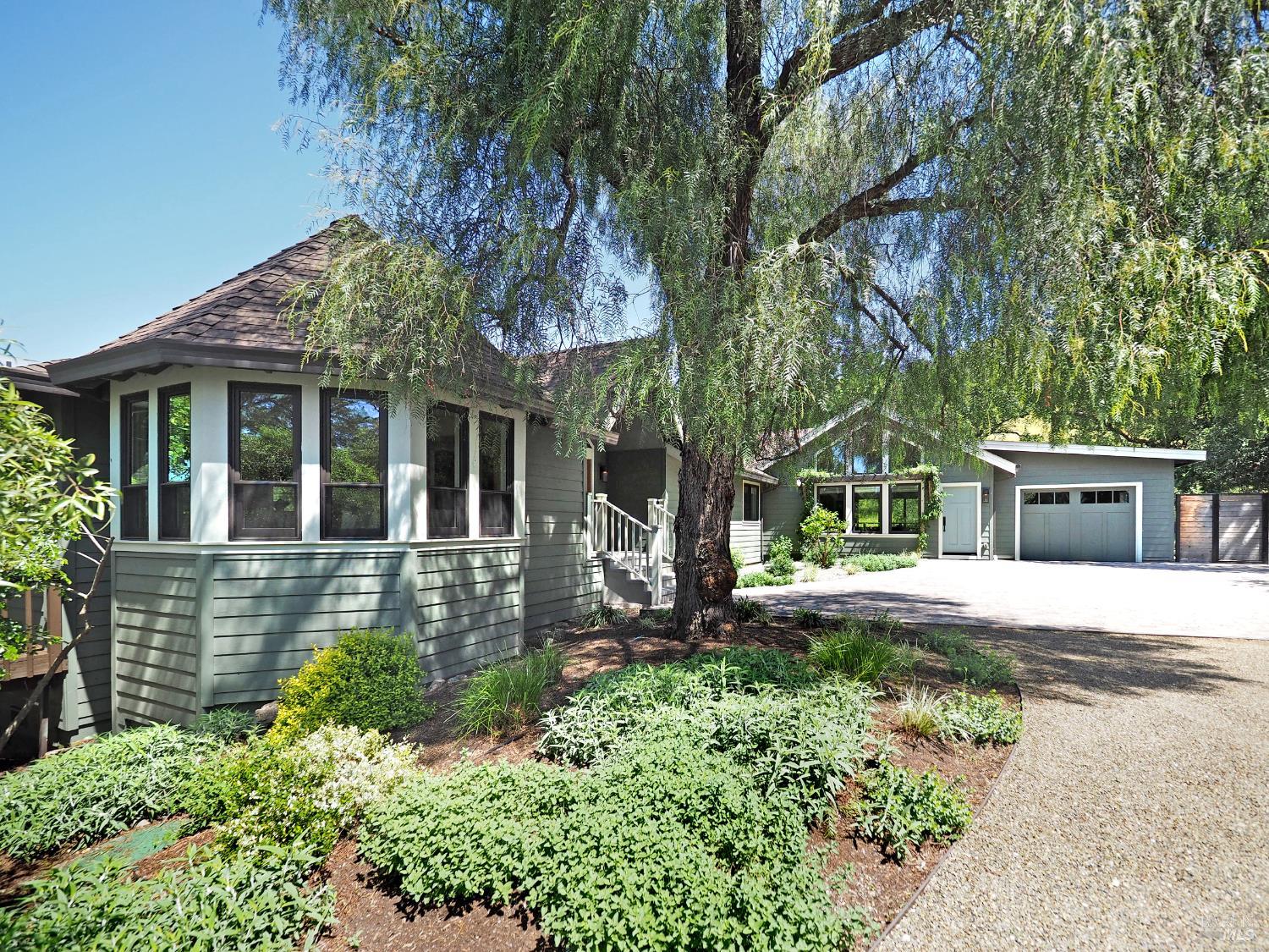 1575 Fox Ridge Road Geyserville CA 95441