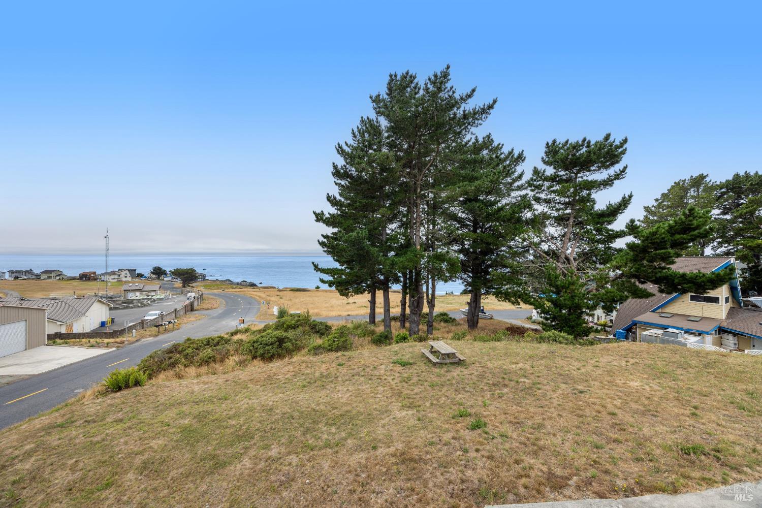 129 Lower Pacific Drive Shelter Cove CA 95589