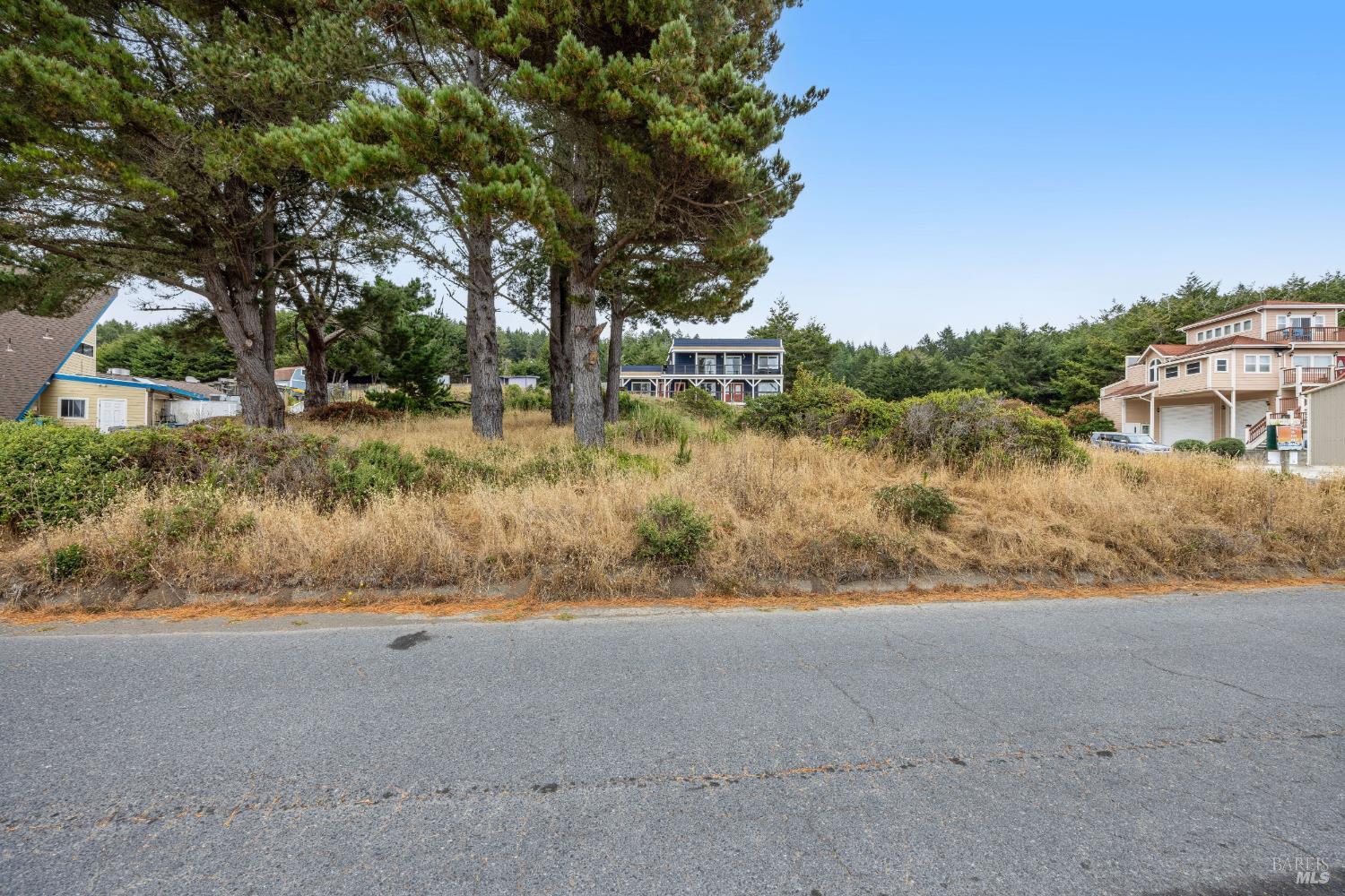 129 Lower Pacific Drive Shelter Cove CA 95589
