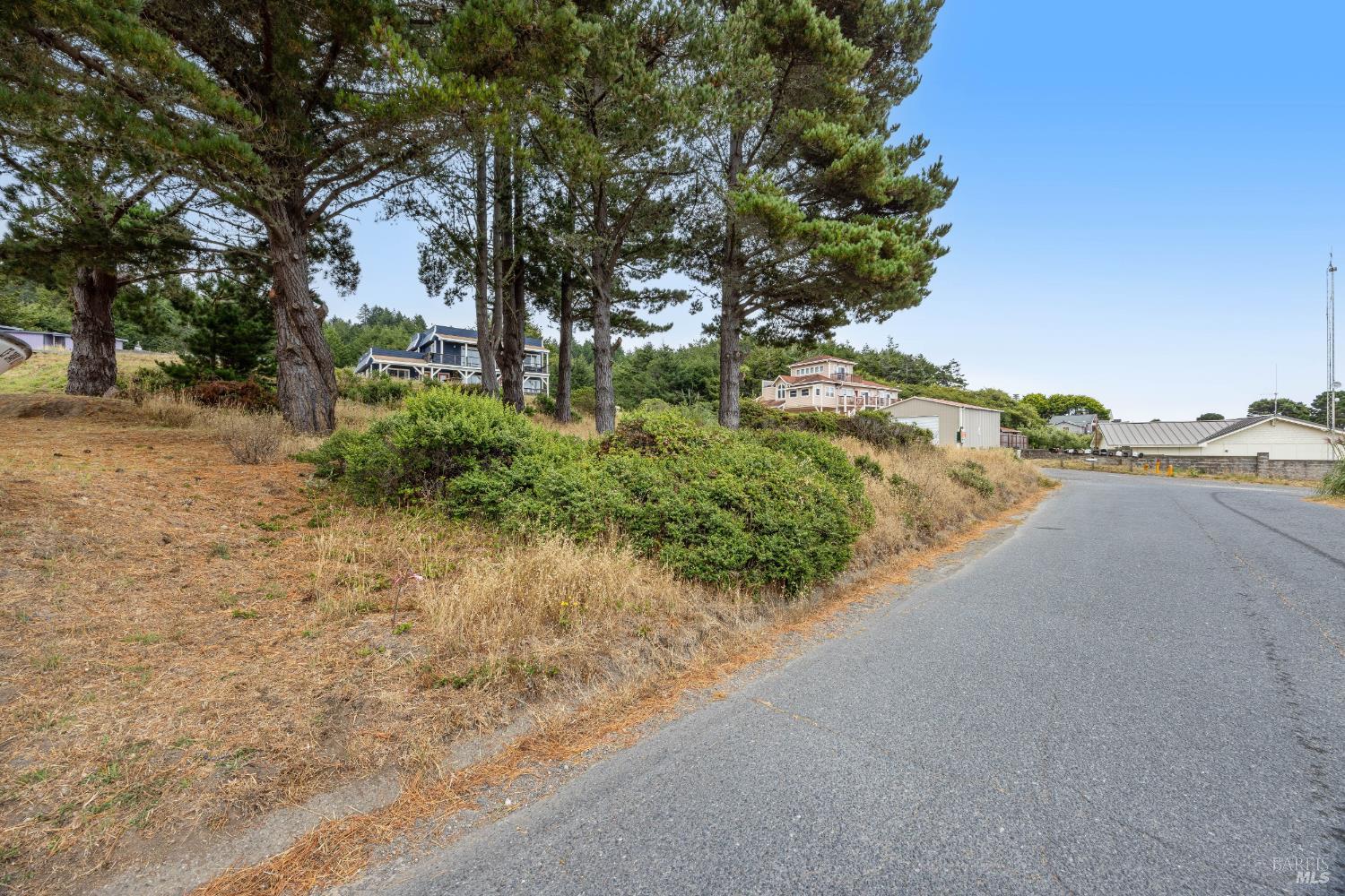 129 Lower Pacific Drive Shelter Cove CA 95589