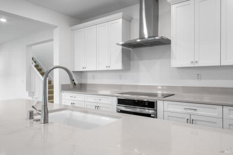 7337 Willowglen Drive Rohnert Park CA 94928