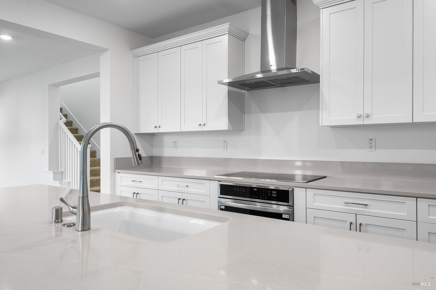 7337 Willowglen Drive Rohnert Park CA 94928