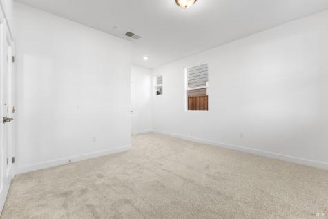 7337 Willowglen Drive Rohnert Park CA 94928