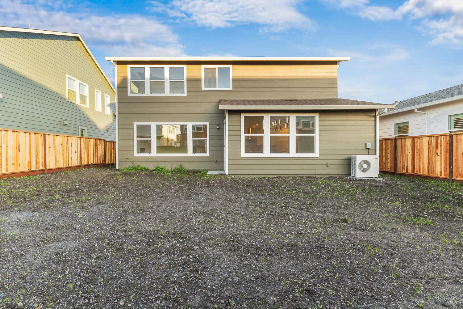 7337 Willowglen Drive Rohnert Park CA 94928