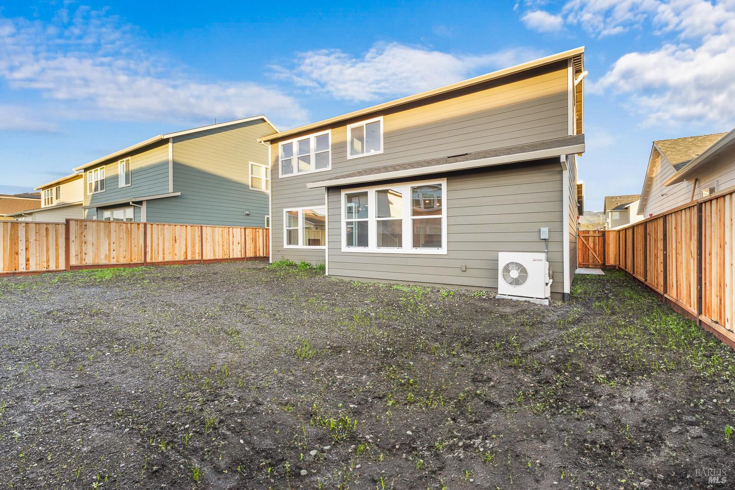 7337 Willowglen Drive Rohnert Park CA 94928